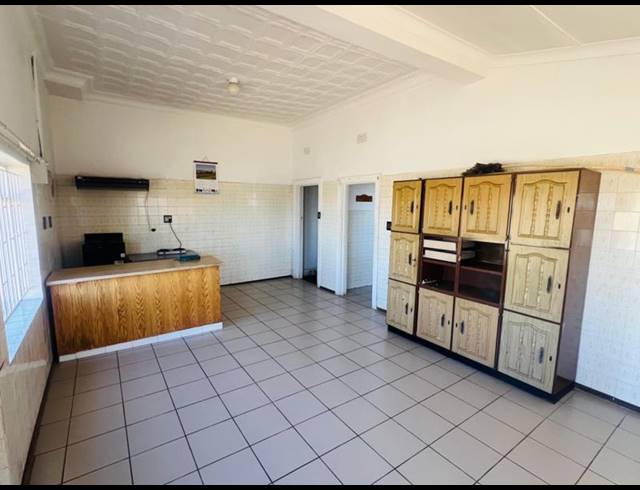 3 BEDROOM PROPERTY TO RENT IN PRIMROSE